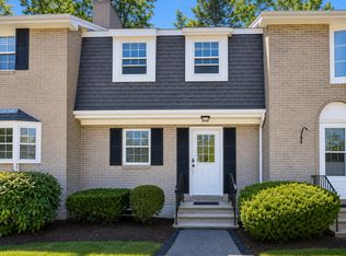 166 Fieldstone Dr, Londonderry, NH 03053