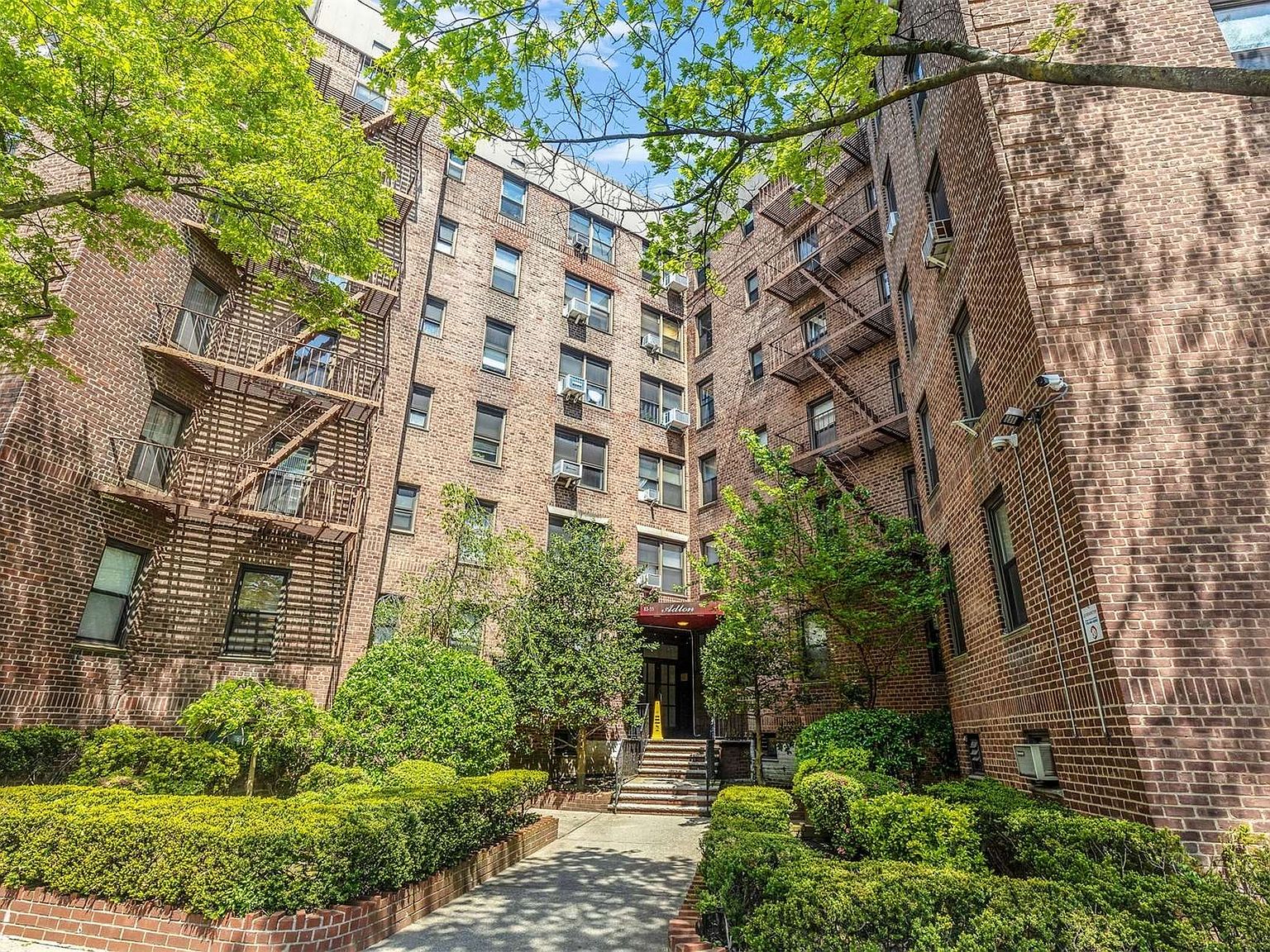 83-55 Woodhaven Boulevard UNIT 3J, Woodhaven, NY 11421 | Zillow