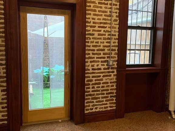 2nd image of 132 E 17th St APT 3