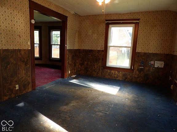 4th image of 5298 Milton St