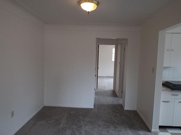 5th image of 2505 Vera Ave Unit 4