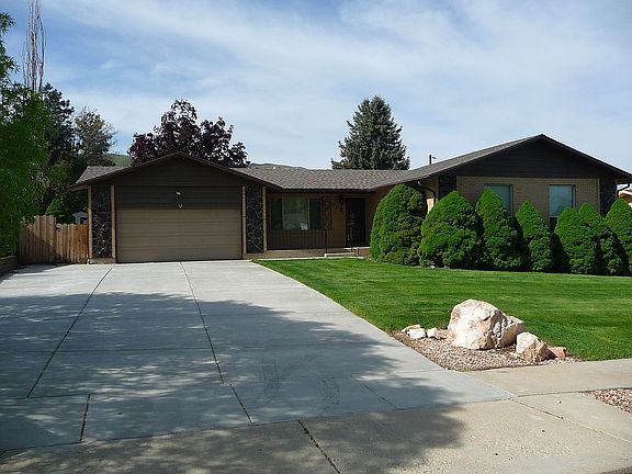 2nd image of 708 Kingston Dr
