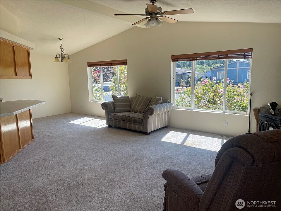 1st image of 1785 Douglas Road #60