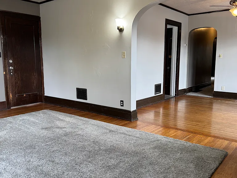41 Eden St #2 — Photo 10