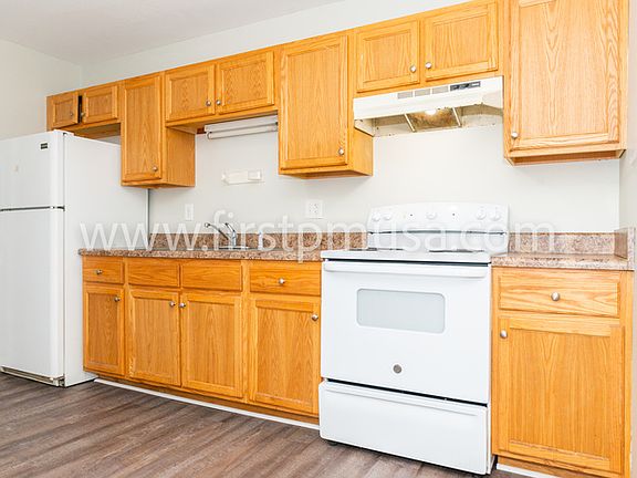 3rd image of 4050 Arbor Place Ln #4050