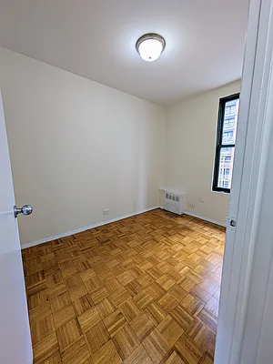 Rented by City & Suburban | media 18