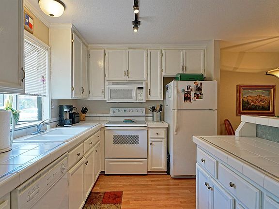 4th image of 4291 Patterson Dr APT 1