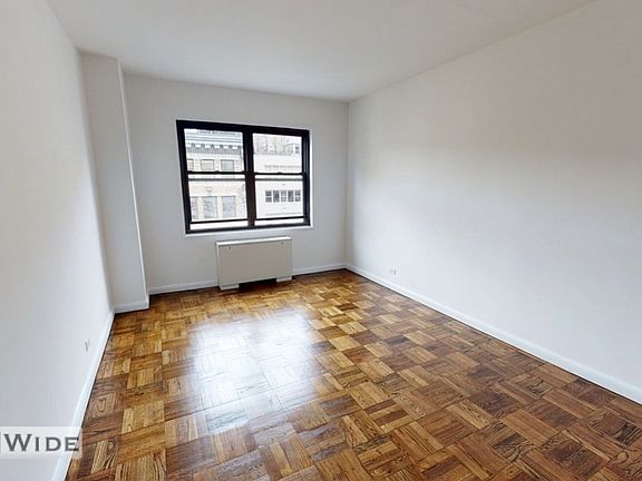 3rd image of 96 5th Ave APT 17G