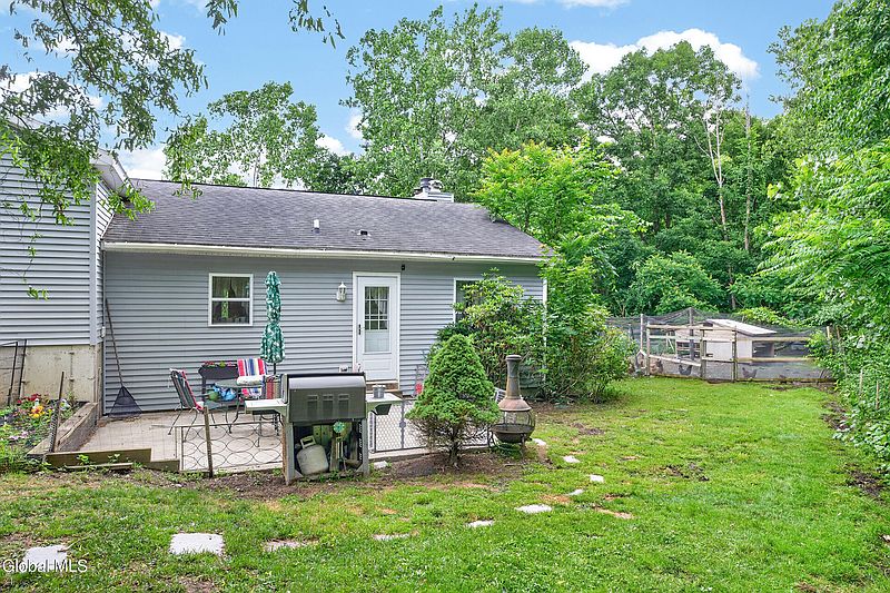 4th image of 67 Higgins Road