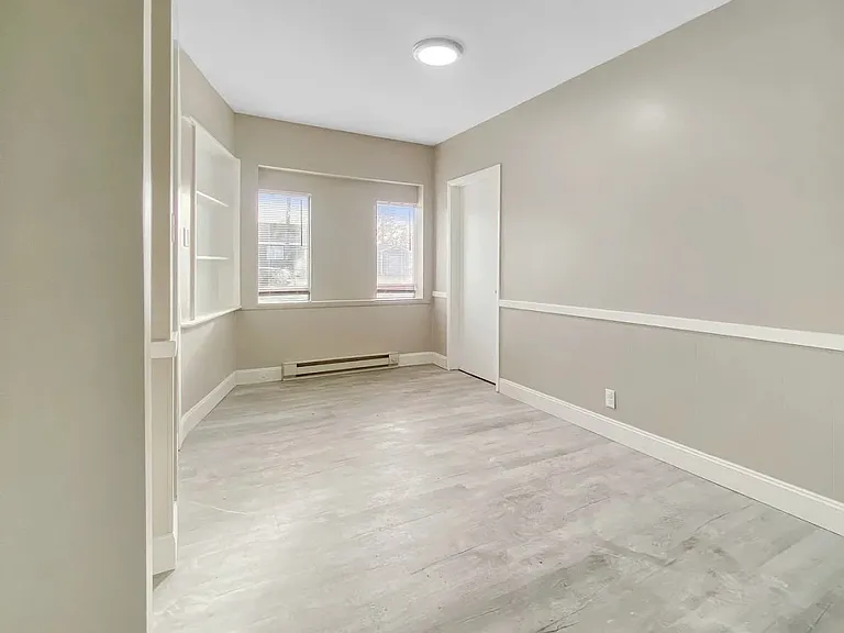 24 S Beechtree St #C — Photo 2