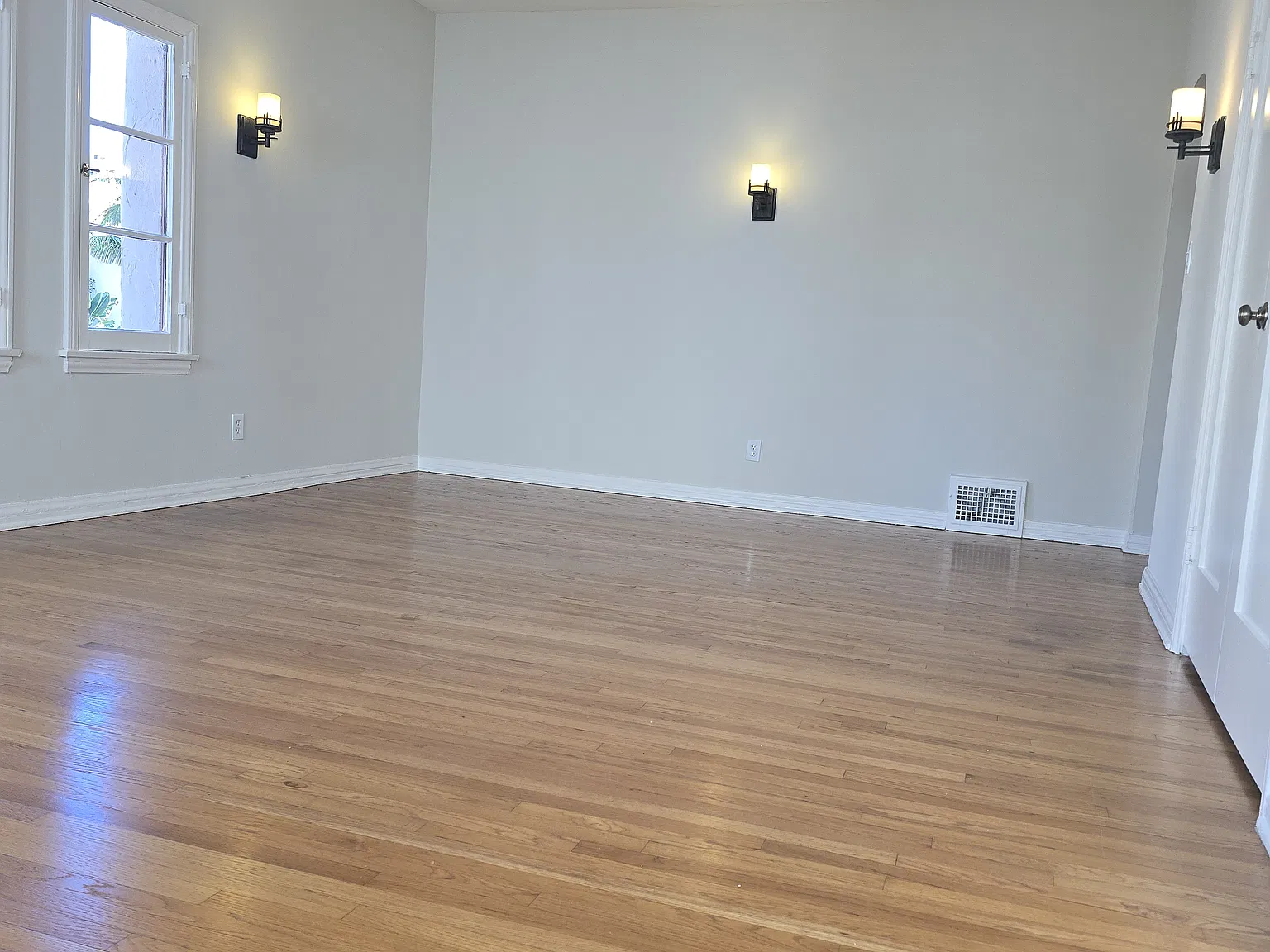 1 bed, $2,795 — Photo 4