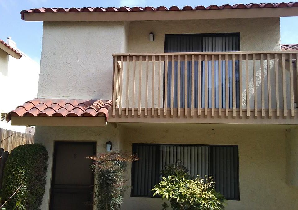 Townhome front view