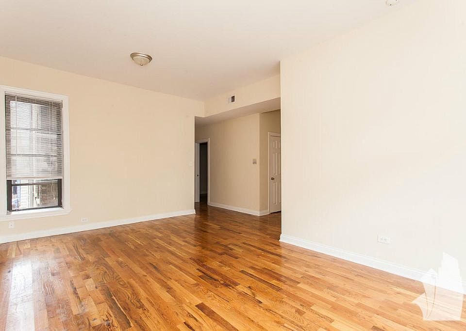 1st image of 639 W Oakdale Ave APT 01