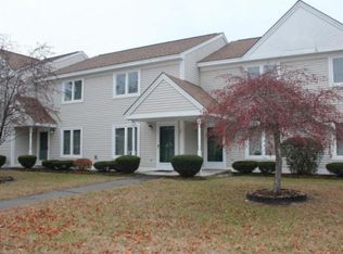 9 Pine Brook Ln APT G6, North Springfield, VT 05150