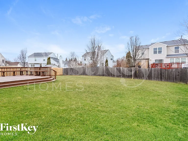 11730 Niagra Ln — Photo 15