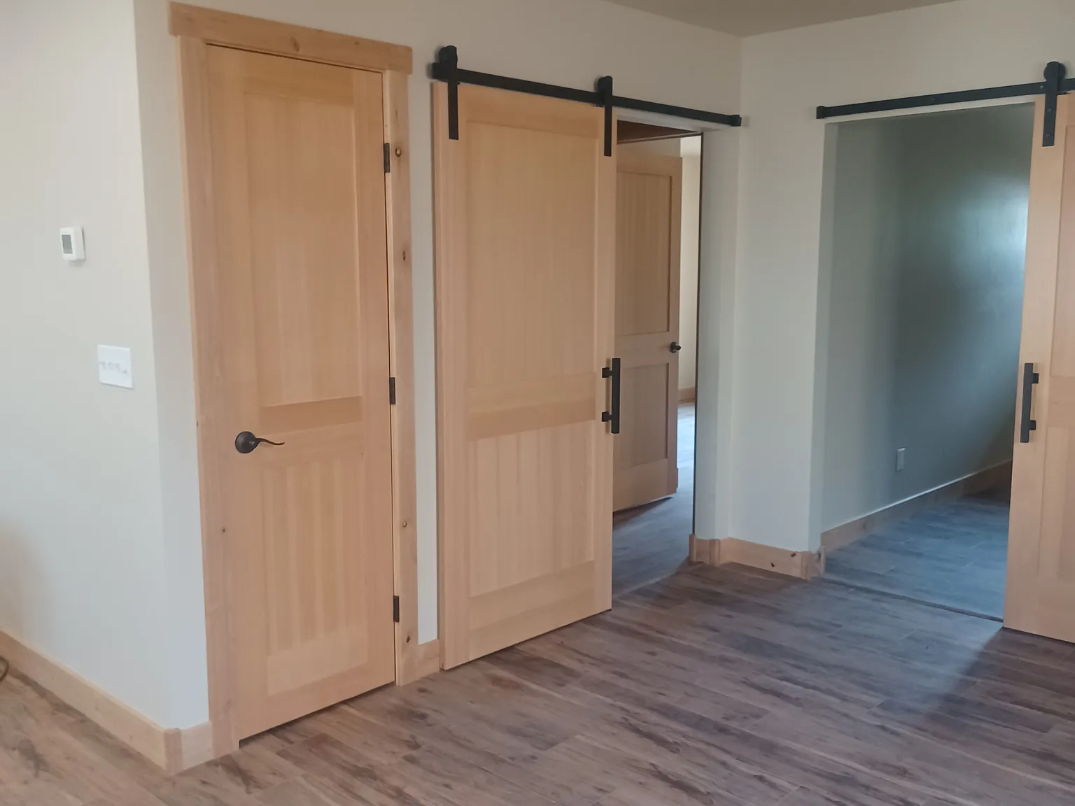 3 bed, 2200 sqft, $1,750 — Photo 3