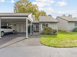 817 NW 133rd St APT D, Vancouver, WA