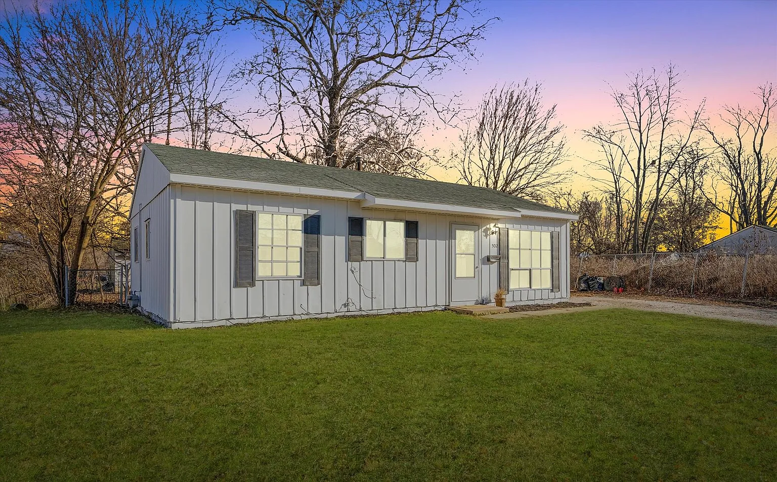 502 S Dodson Dr photo 1
