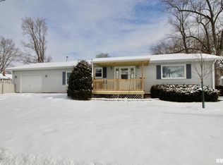 1501 Henrietta St, Pekin, IL 61554