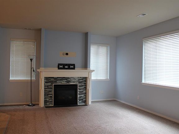 3rd image of 2547 10th Ct SE