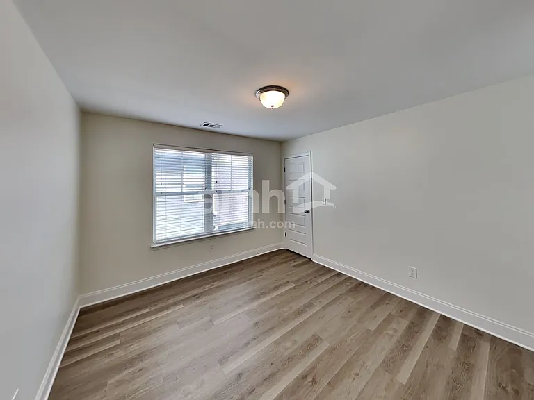 5532 Central Grove Sq — Photo 20