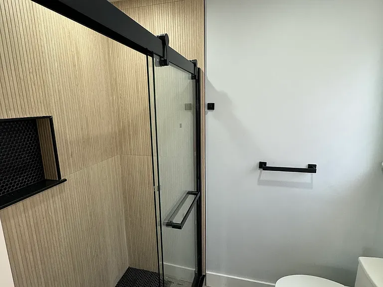 18 Montclair Ave #3 — Photo 3