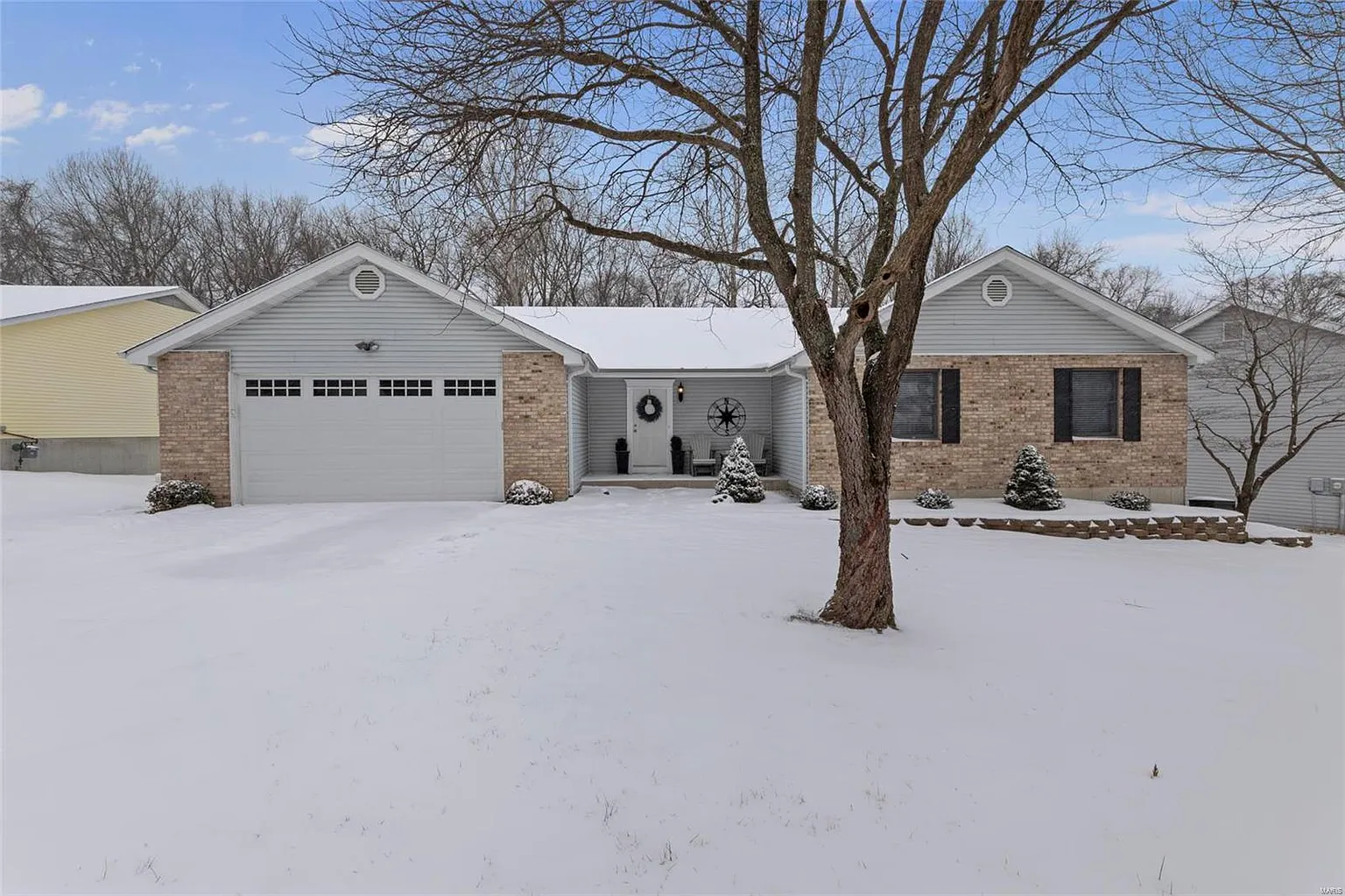 1159 Lancaster Dr photo 1