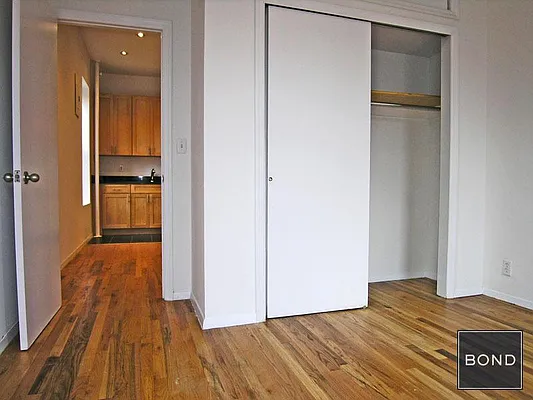 Rented by Bond New York | media 30