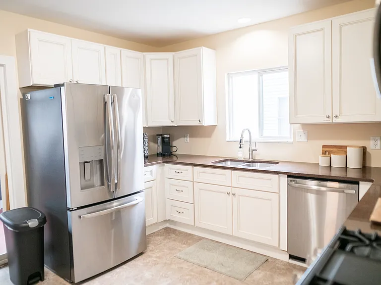 2116 Lafayette Ave NE — Photo 10