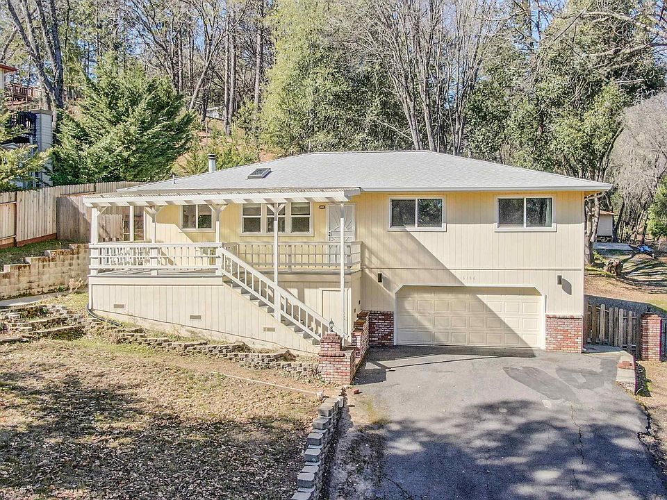 1st image of 16186 Acorn Dr