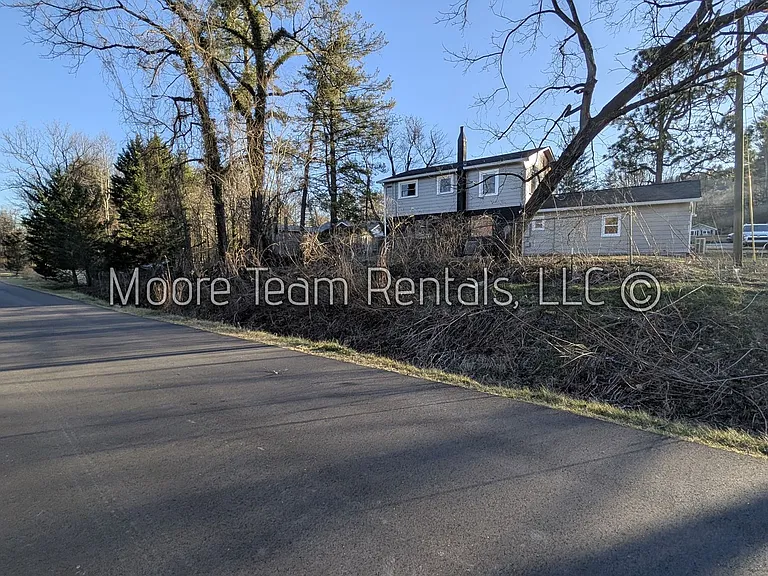 906 White Pine Dr — Photo 15