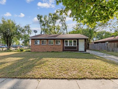 21901 Sloman St, Oak Park, MI, 48237