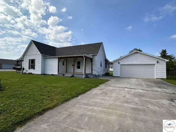 204 Lake St, California, MO 65018