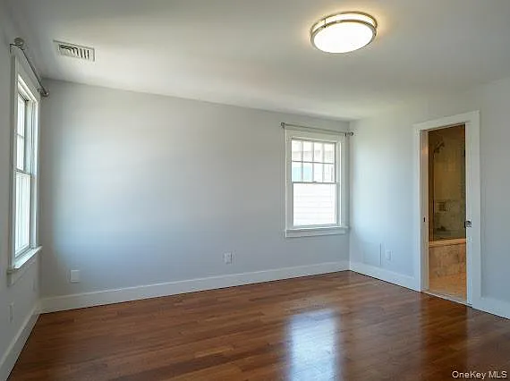 3 Pennsylvania Ct — Photo 32