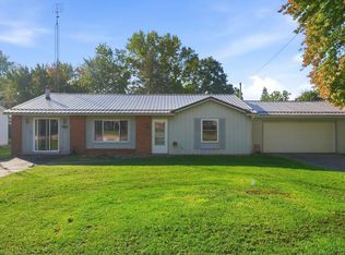 707 W Spring St, Fremont, IN 46737