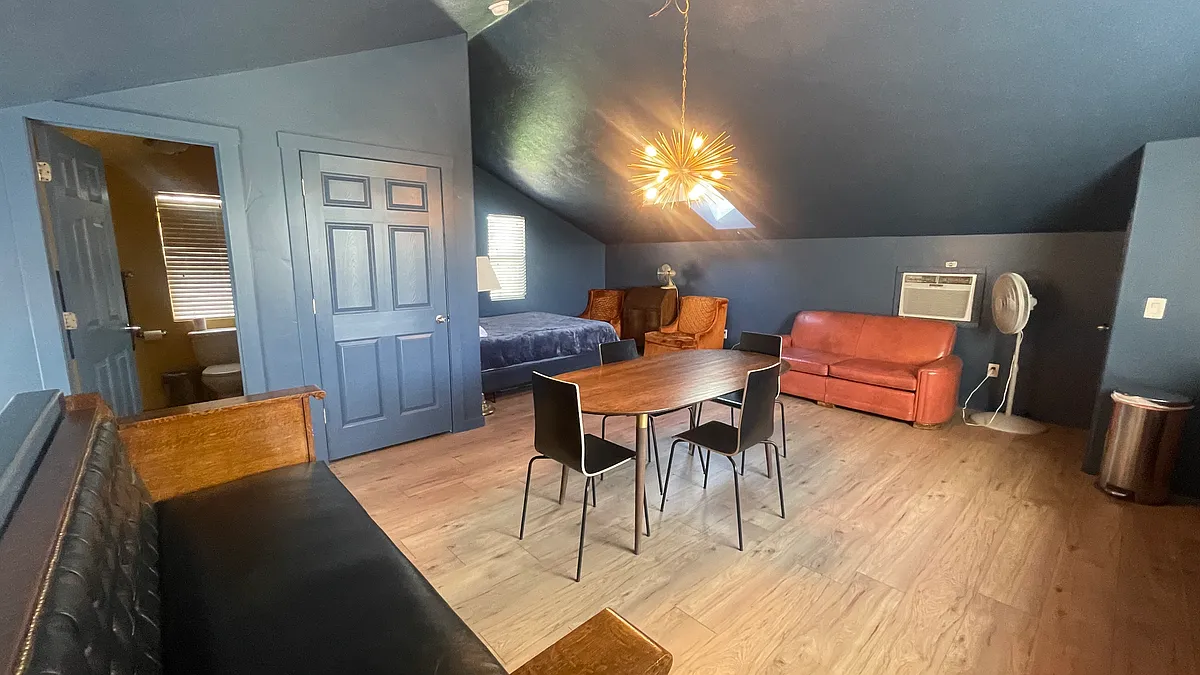 Building Photo - 4774 W Firmont Dr