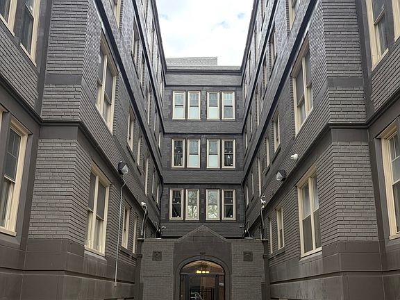 2nd image of 30 E Philadelphia St #210