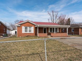 513 Clifton Rd, Versailles, KY 40383