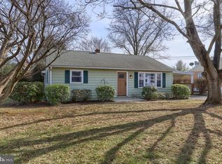 137 Apple Ln, Hershey, PA 17033