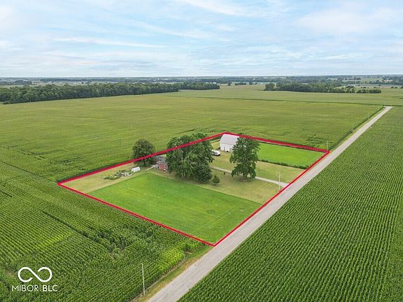 2nd image of 9853 W County Road 550 S
