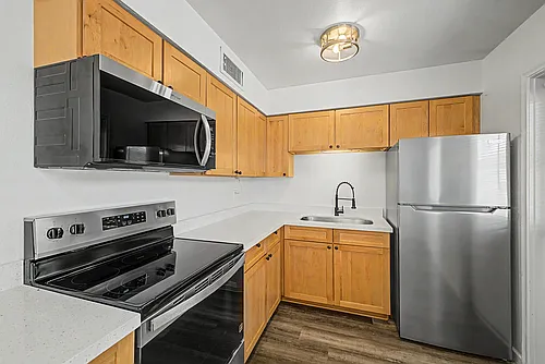 2209-2211 S Granada Dr #2209-A Photo 1 2209-2211 S Granada Dr #2209-A Photo 1