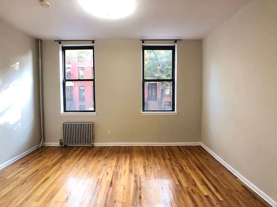 1st image of 15 Douglass St #2R