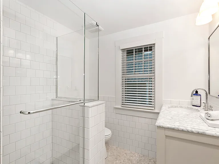 41 Talmage Ln — Photo 19