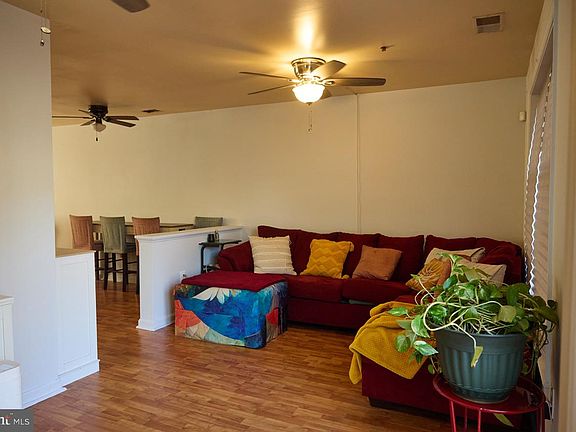 5th image of 2710 Stanton Rd SE