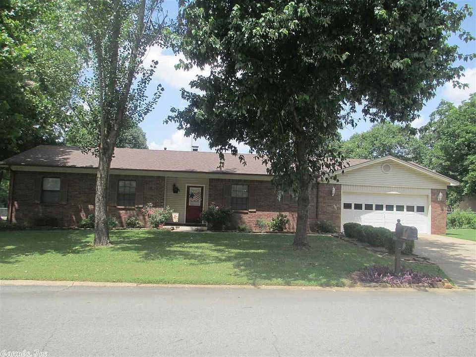 1st image of 118 Liles Dr