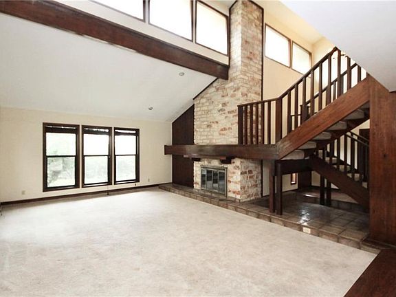 4th image of 6223 Ledge Mountain Dr
