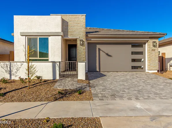 15826 W VOGEL Avenue, Goodyear, AZ 85338