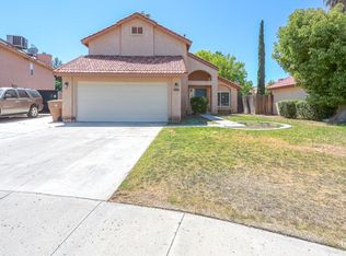 7805 Walnut Grove Ct, Bakersfield, CA 93313
