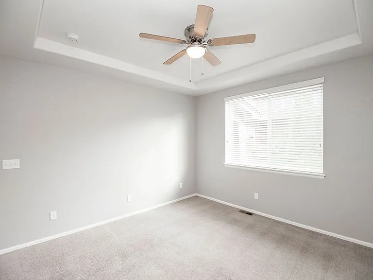 2121 Cutting Horse Dr — Photo 27