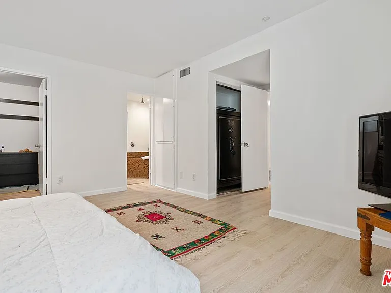 3135 Chandelle Rd — Photo 21
